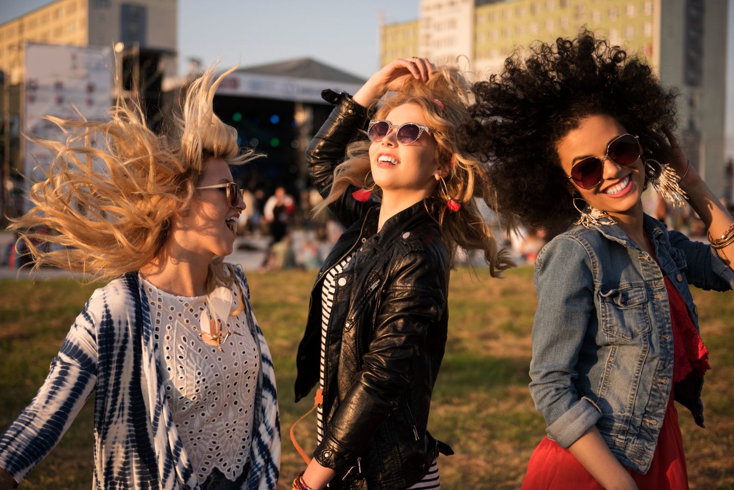 Music Festival Outfit Guide 2025 to Look Elegant 