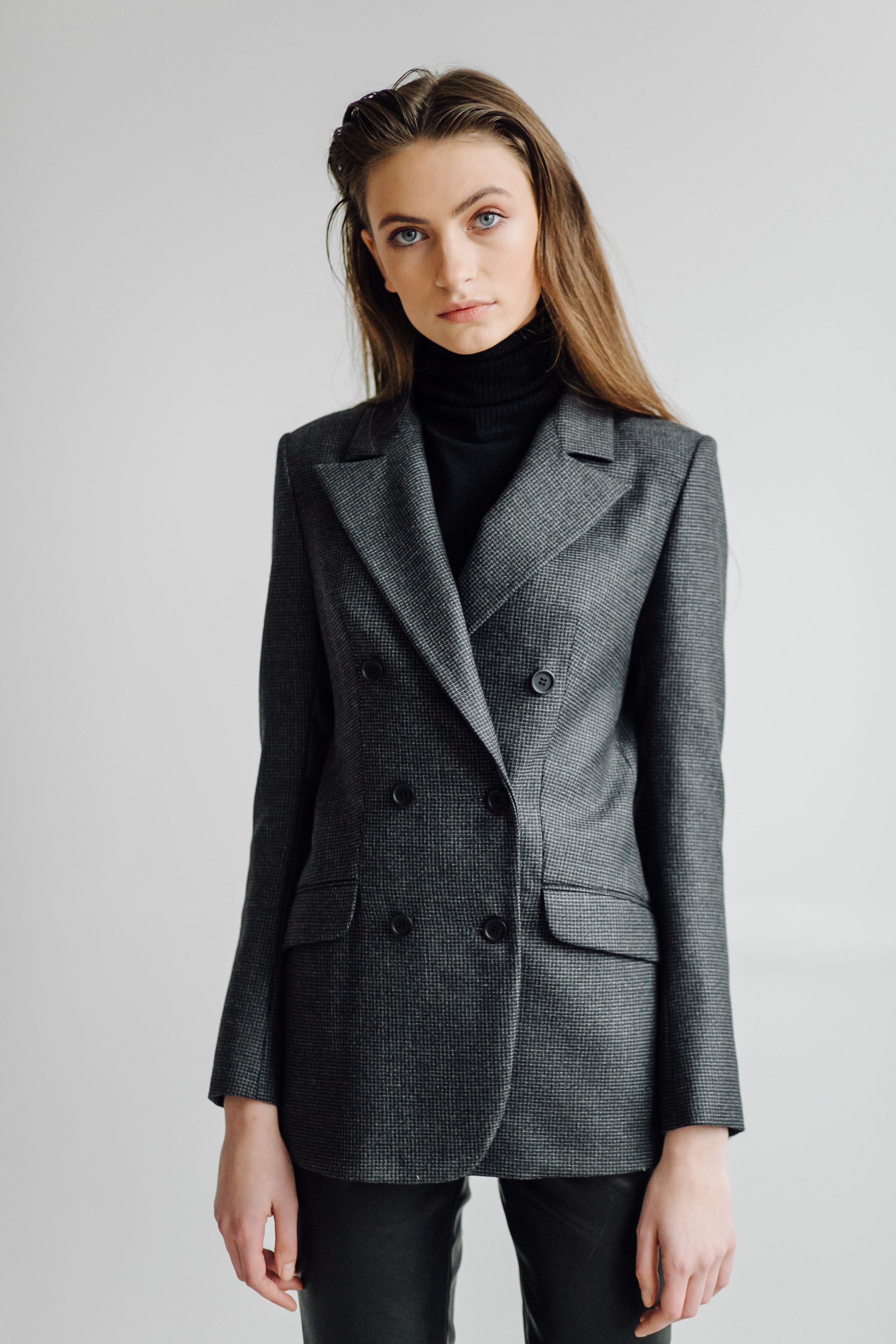 utrtleneck layering 